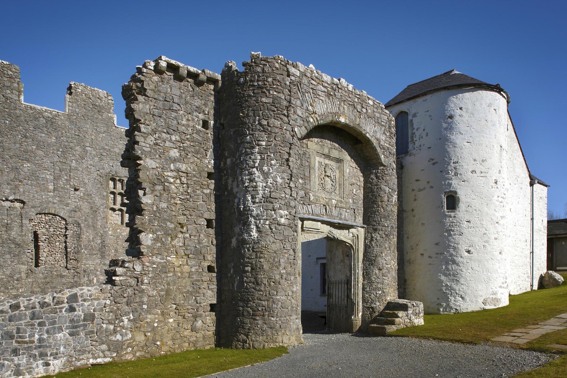 Castell Oxwich